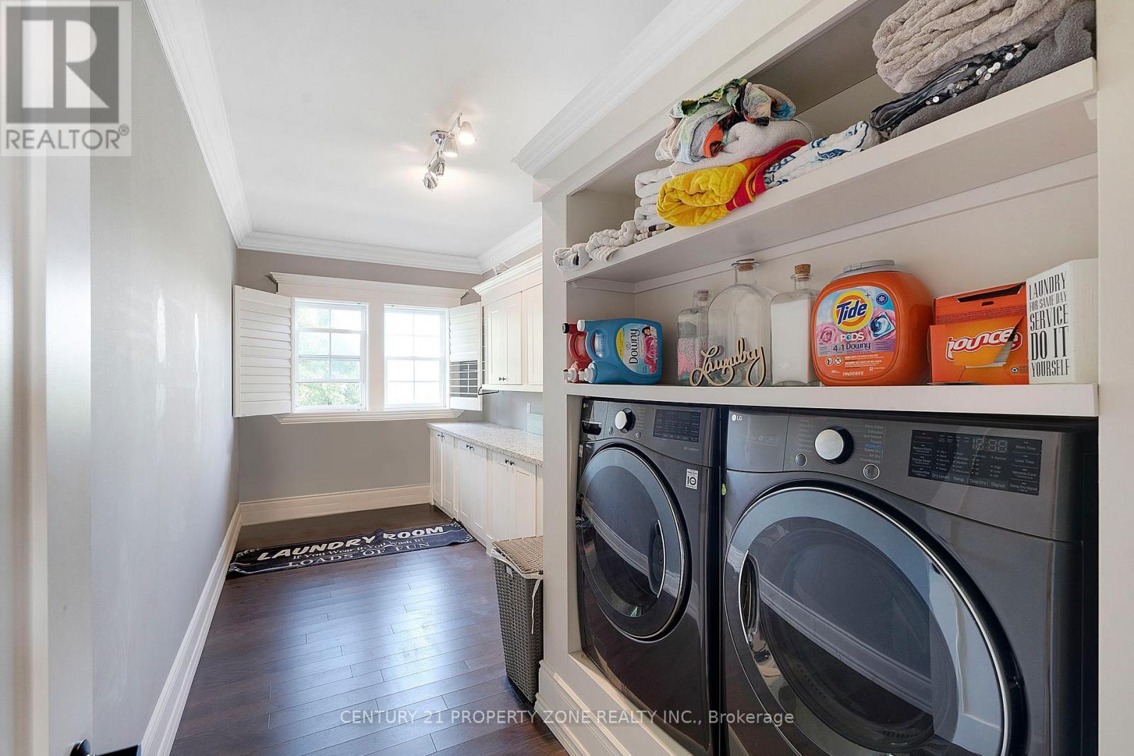6195 Milburough Line, Burlington, ON - Indoor Photo Showing Laundry Room