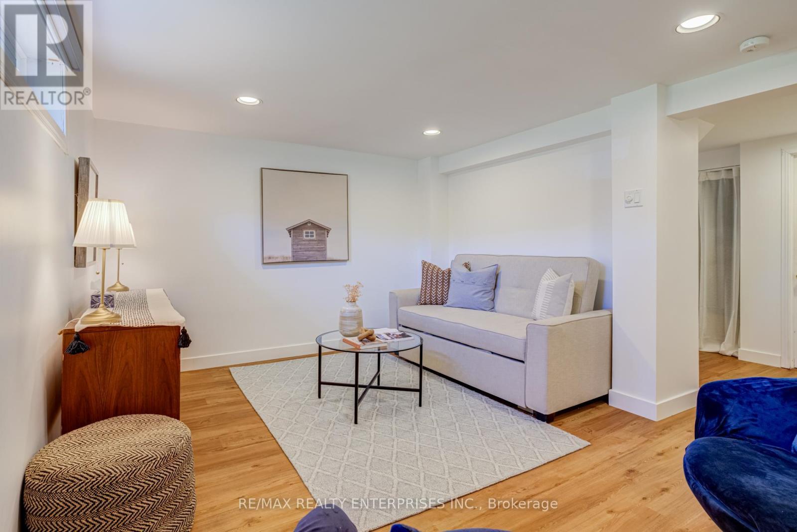 2347 Brookhurst Road, Mississauga, ON - Indoor