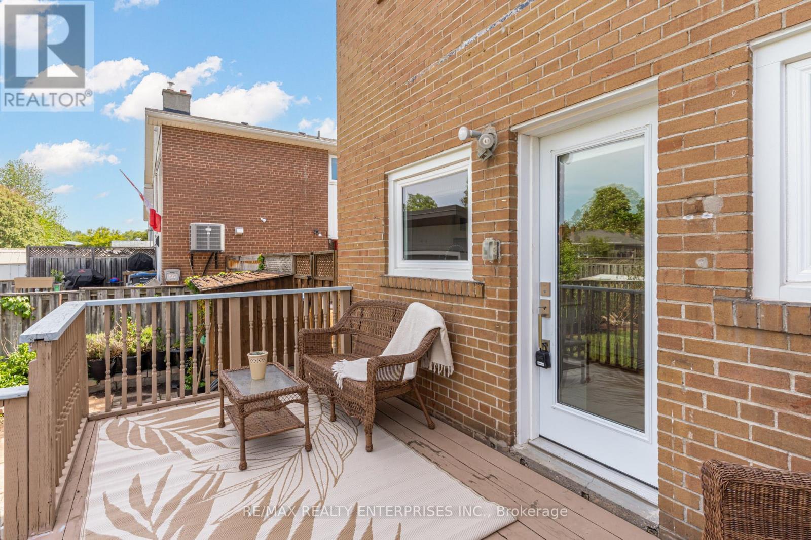 2347 Brookhurst Road, Mississauga, ON - Outdoor With Deck Patio Veranda With Exterior