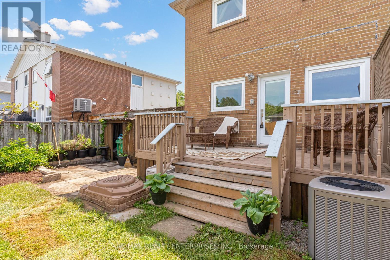 2347 Brookhurst Road, Mississauga, ON - Outdoor With Deck Patio Veranda With Exterior