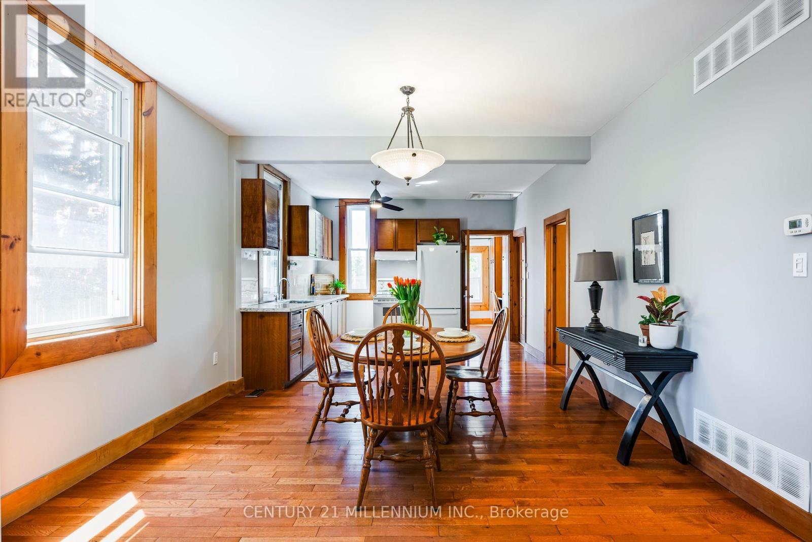 793004 3Rd Line Ehs Line, Mono, ON - Indoor Photo Showing Dining Room