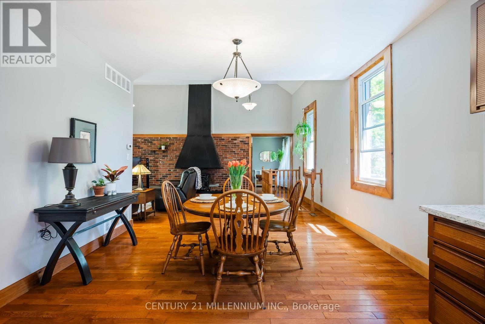 793004 3Rd Line Ehs Line, Mono, ON - Indoor Photo Showing Dining Room