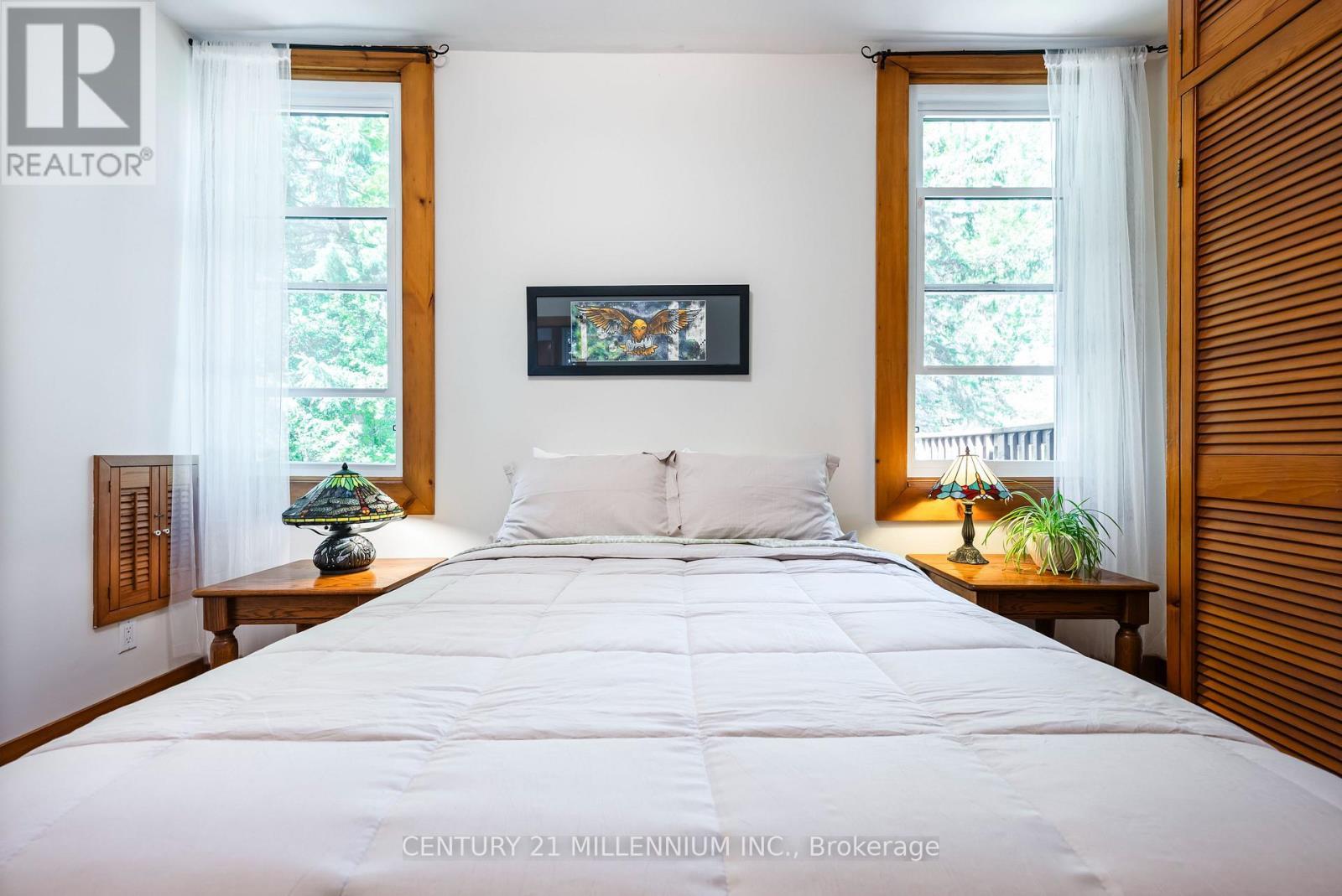 793004 3Rd Line Ehs Line, Mono, ON - Indoor Photo Showing Bedroom