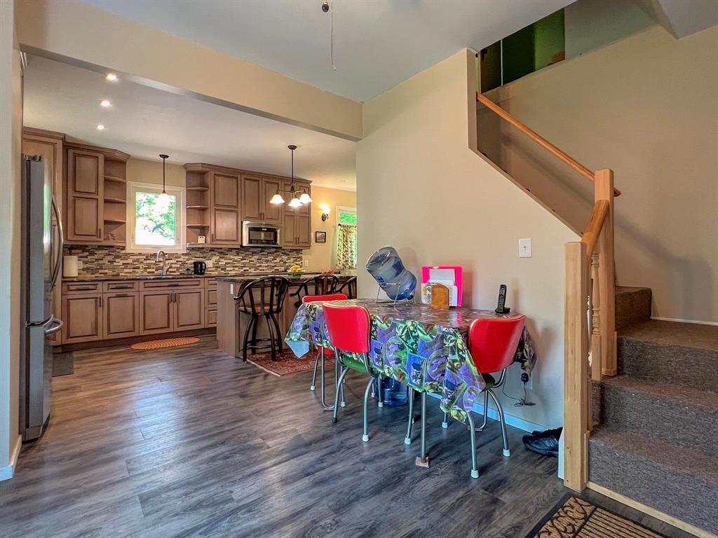 330 Oak Drive, Oak Lake Beach, MB - Indoor