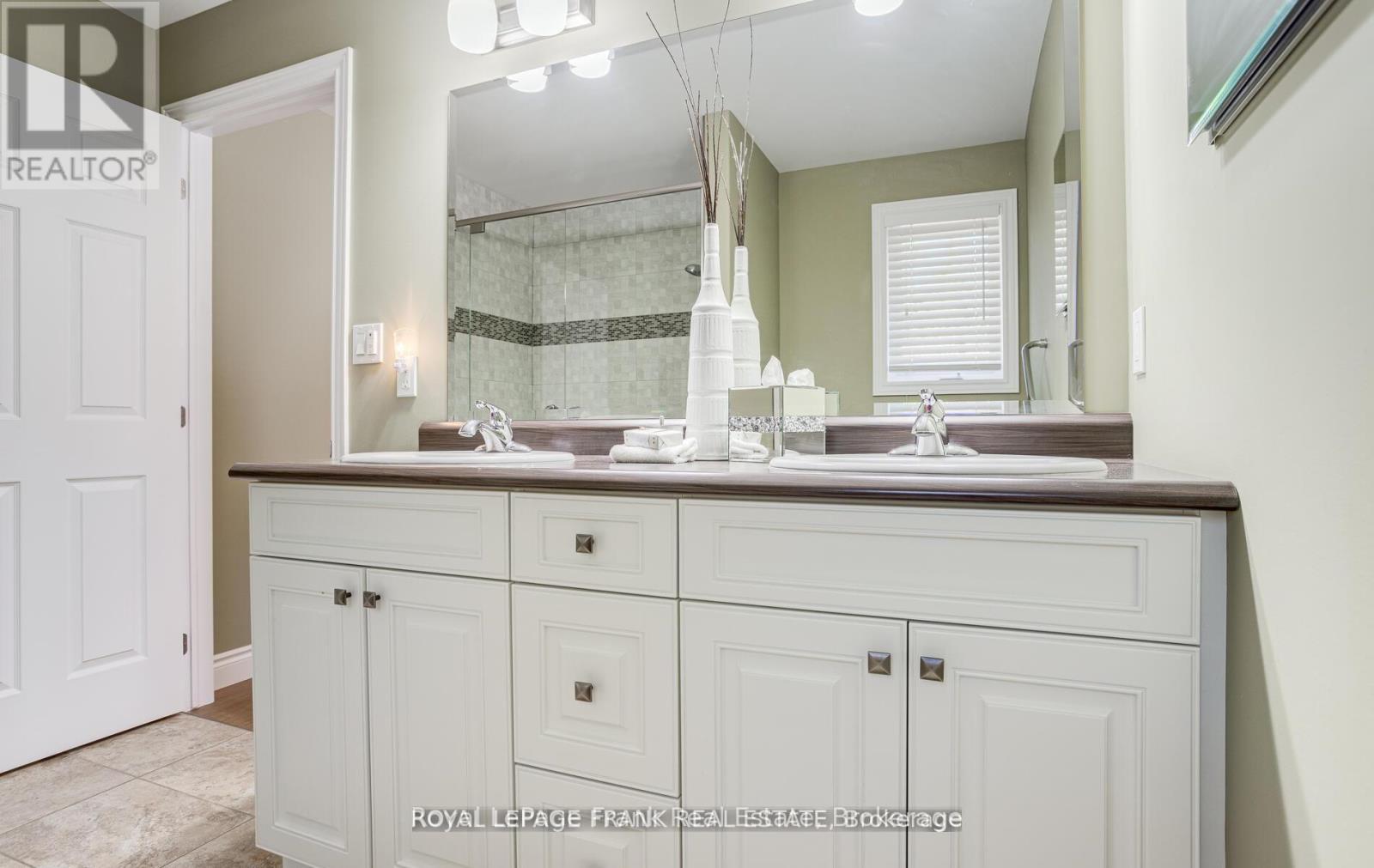 41 Cortland Way, Brighton, ON - Indoor Photo Showing Bathroom