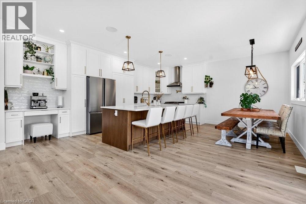 4286 Victoria Avenue, Vineland Station, ON - Indoor