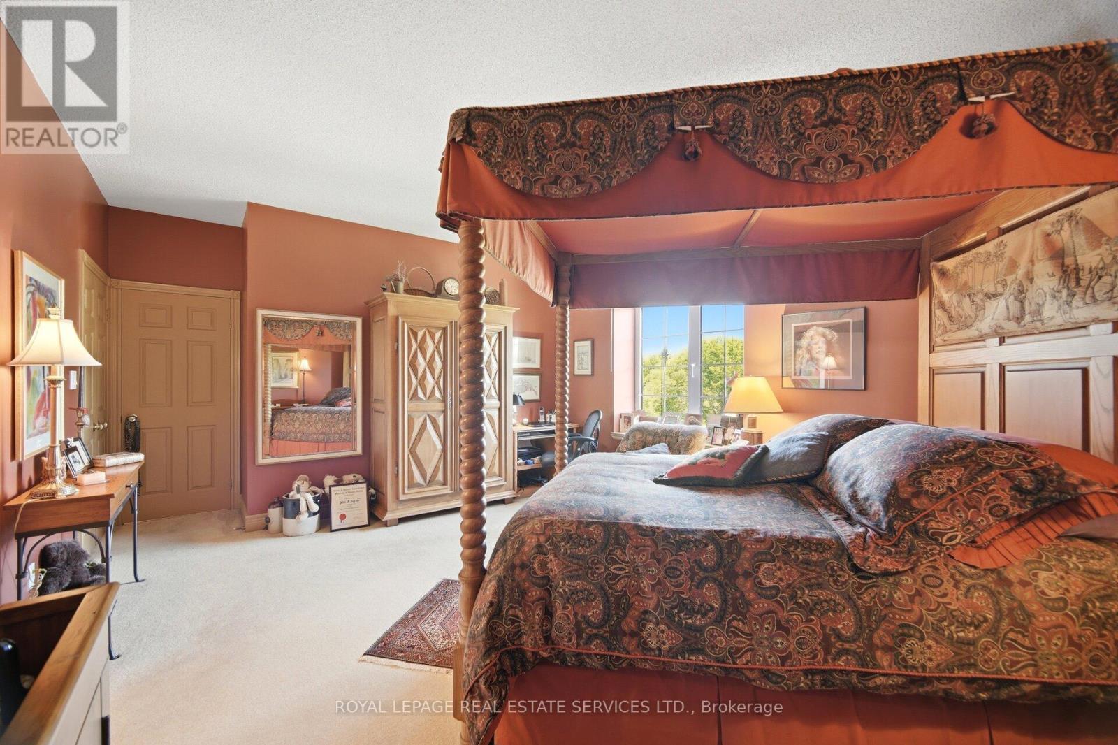 Ph403 - 30 Anglesey Boulevard, Toronto, ON - Indoor Photo Showing Bedroom