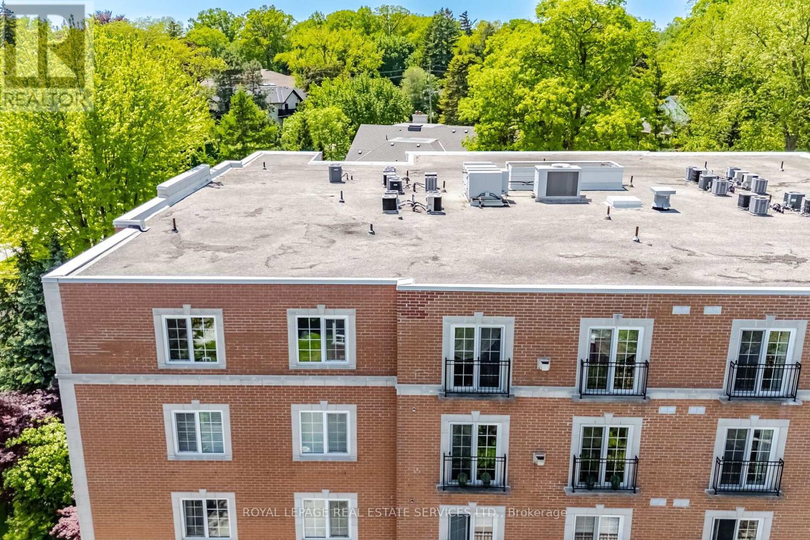 Ph403 - 30 Anglesey Boulevard, Toronto, ON - Outdoor