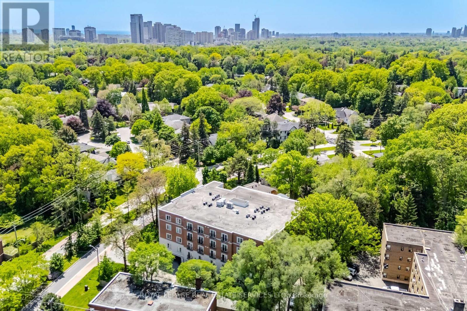 Ph403 - 30 Anglesey Boulevard, Toronto, ON - Outdoor With View