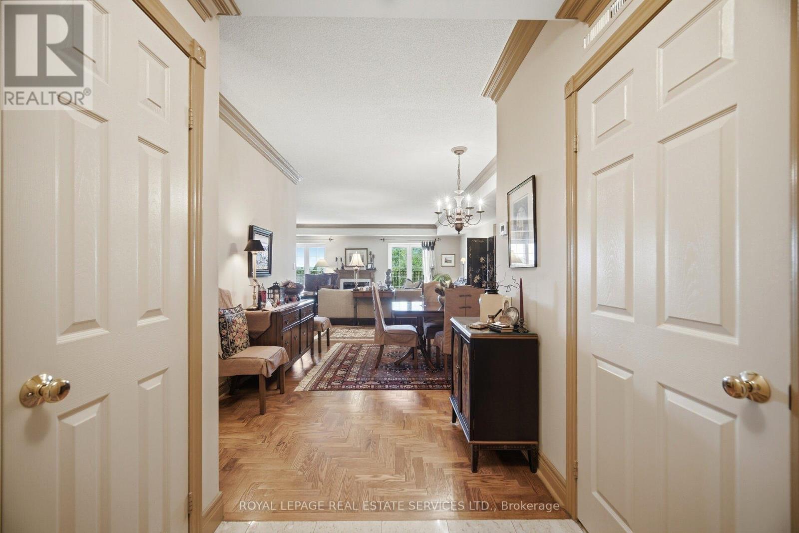Ph403 - 30 Anglesey Boulevard, Toronto, ON - Indoor Photo Showing Other Room