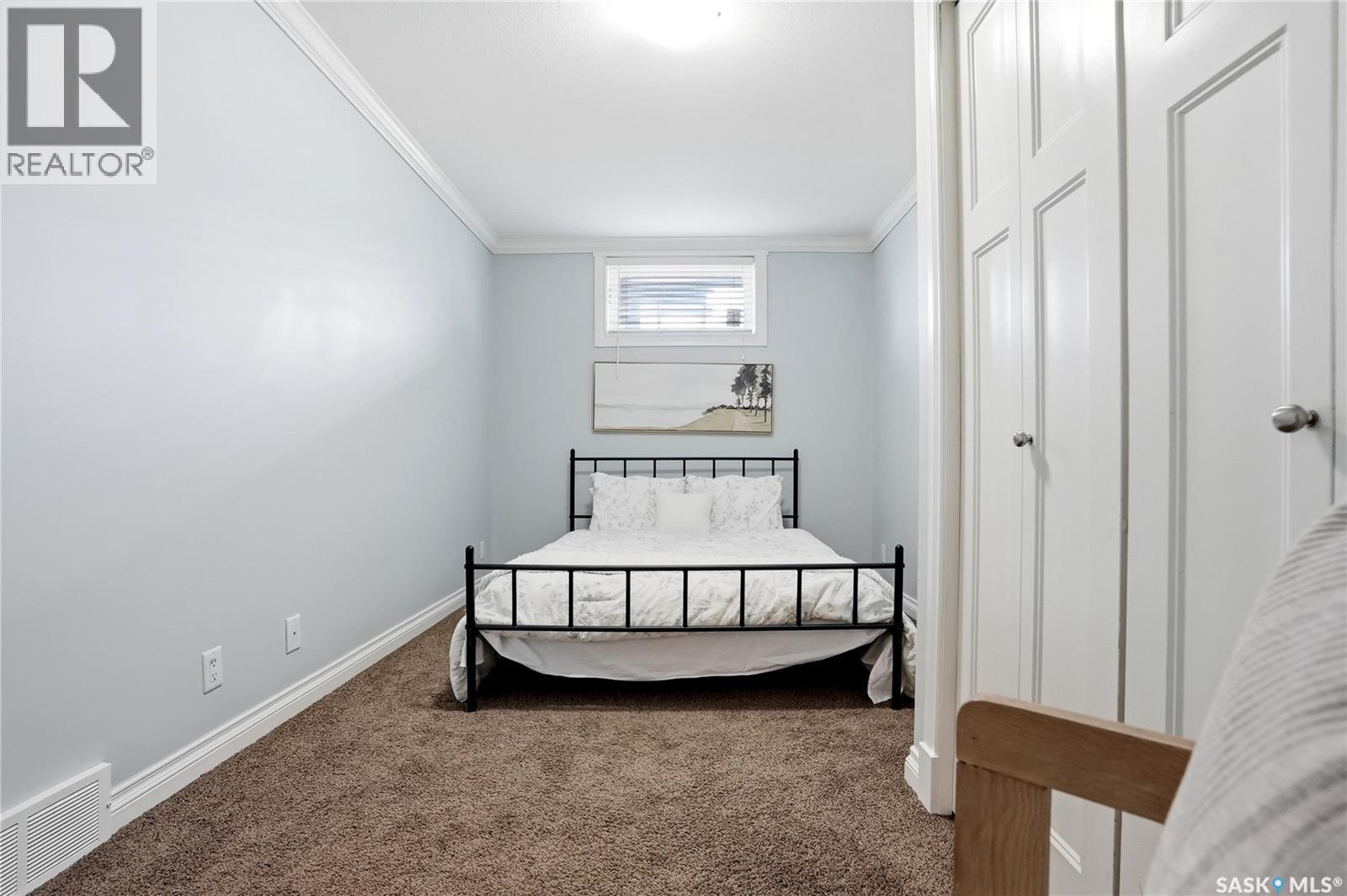 409 225 Hassard Close, Saskatoon, SK - Indoor Photo Showing Bedroom