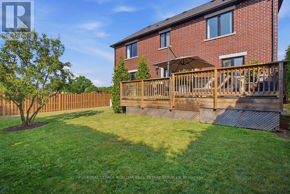 2470 Applewood Drive, Oakville, ON - Outdoor With Deck Patio Veranda