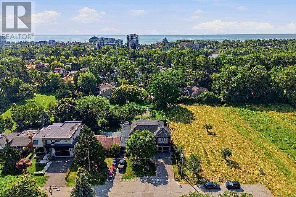 2470 Applewood Drive, Oakville, ON - Outdoor With Body Of Water With View