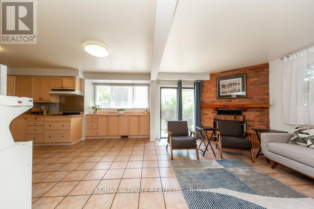 3 Aron Drive, Brampton, ON