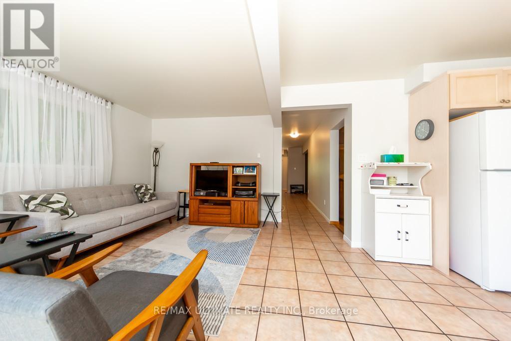 3 Aron Drive, Brampton, ON