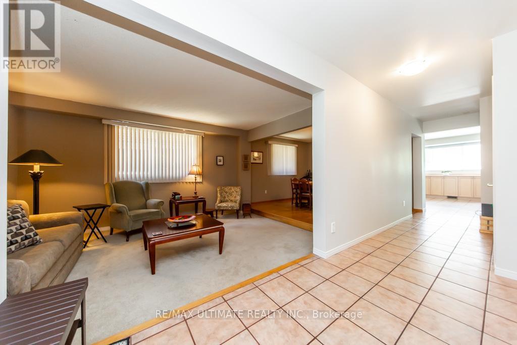 3 Aron Drive, Brampton, ON