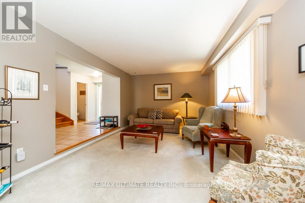 3 Aron Drive, Brampton, ON