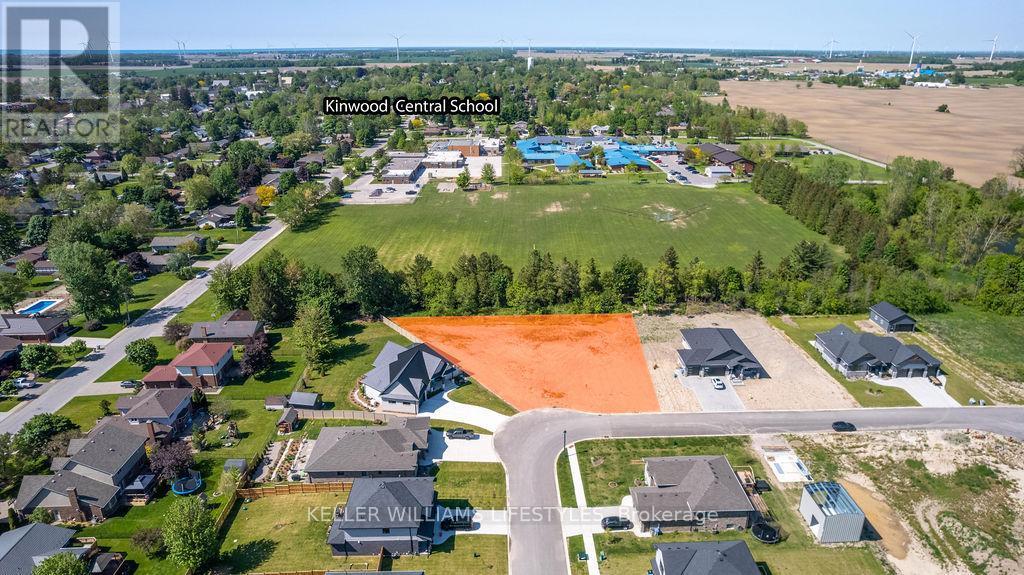 118 Phibbs Street, Lambton Shores (Forest), ON