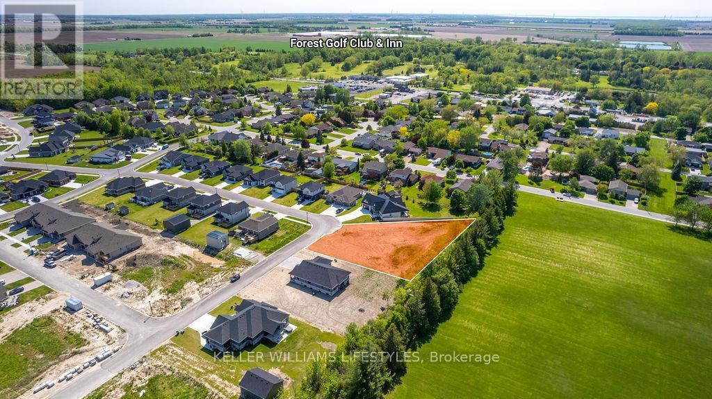 118 Phibbs Street, Lambton Shores (Forest), ON
