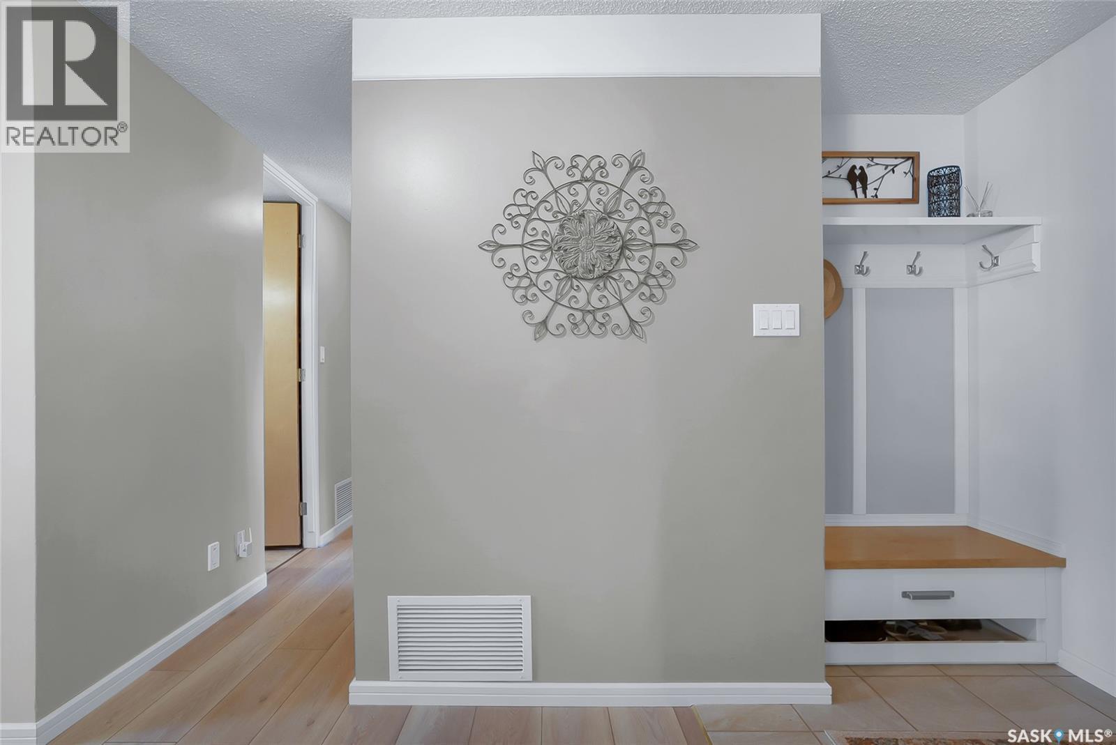 814 Arlington Avenue, Saskatoon, SK