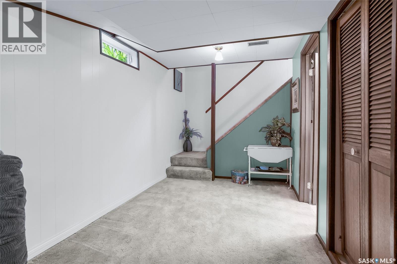 814 Arlington Avenue, Saskatoon, SK
