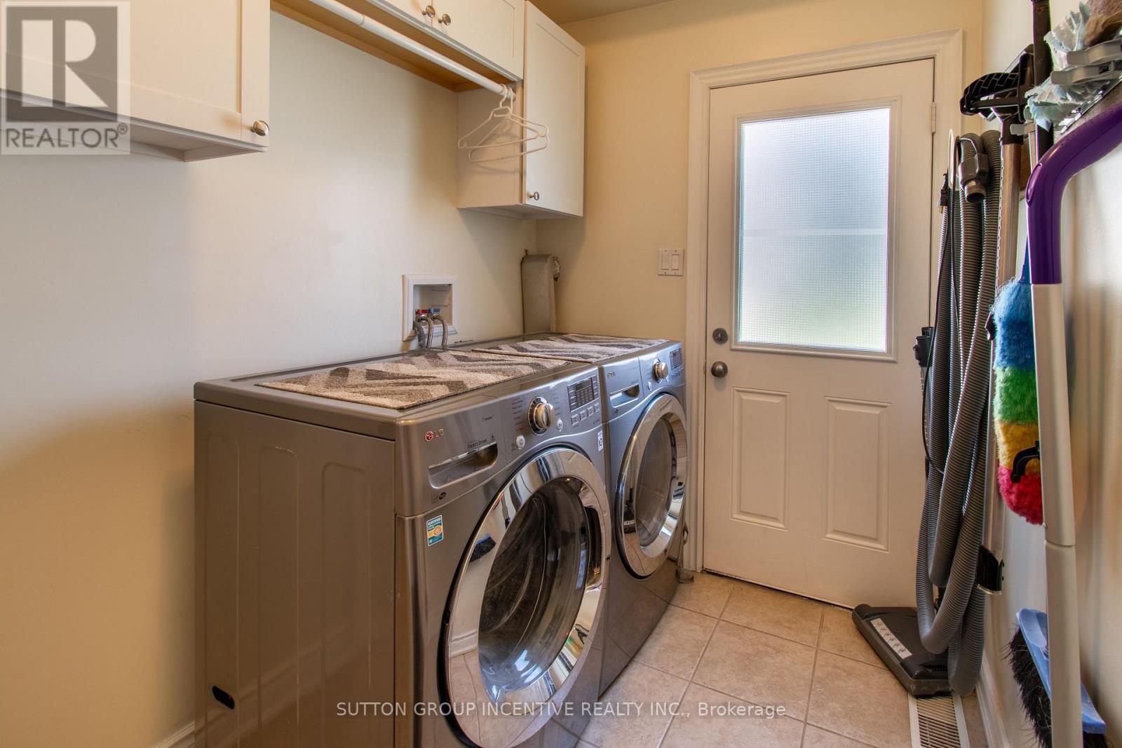 18 Graihawk Drive, Barrie, ON