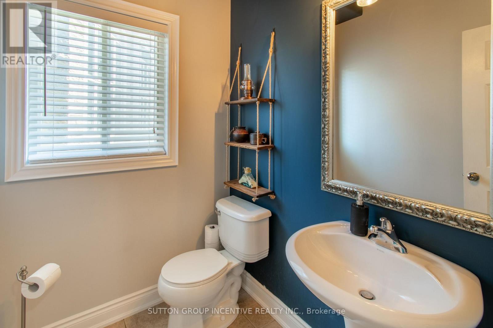 18 Graihawk Drive, Barrie, ON