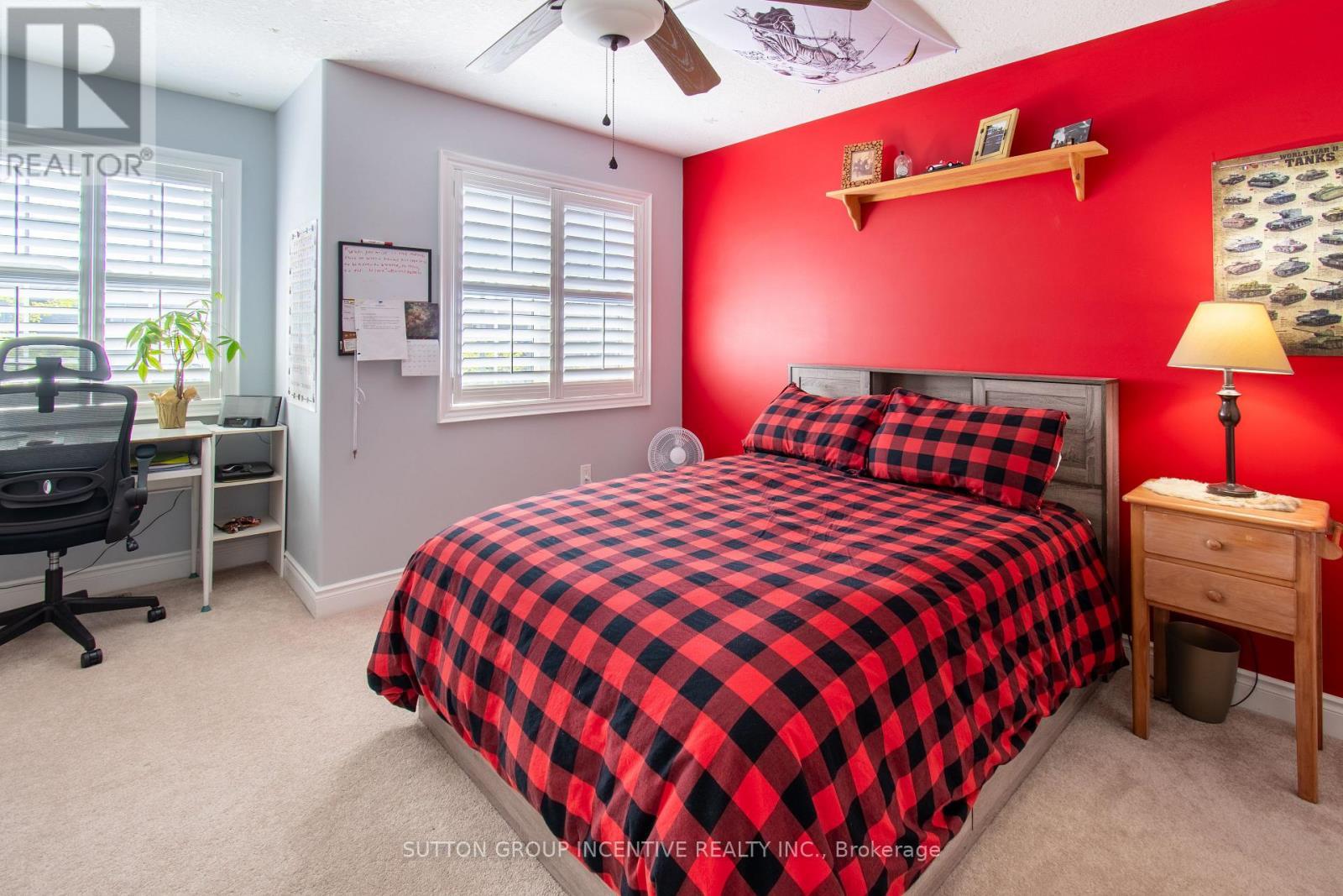 18 Graihawk Drive, Barrie, ON