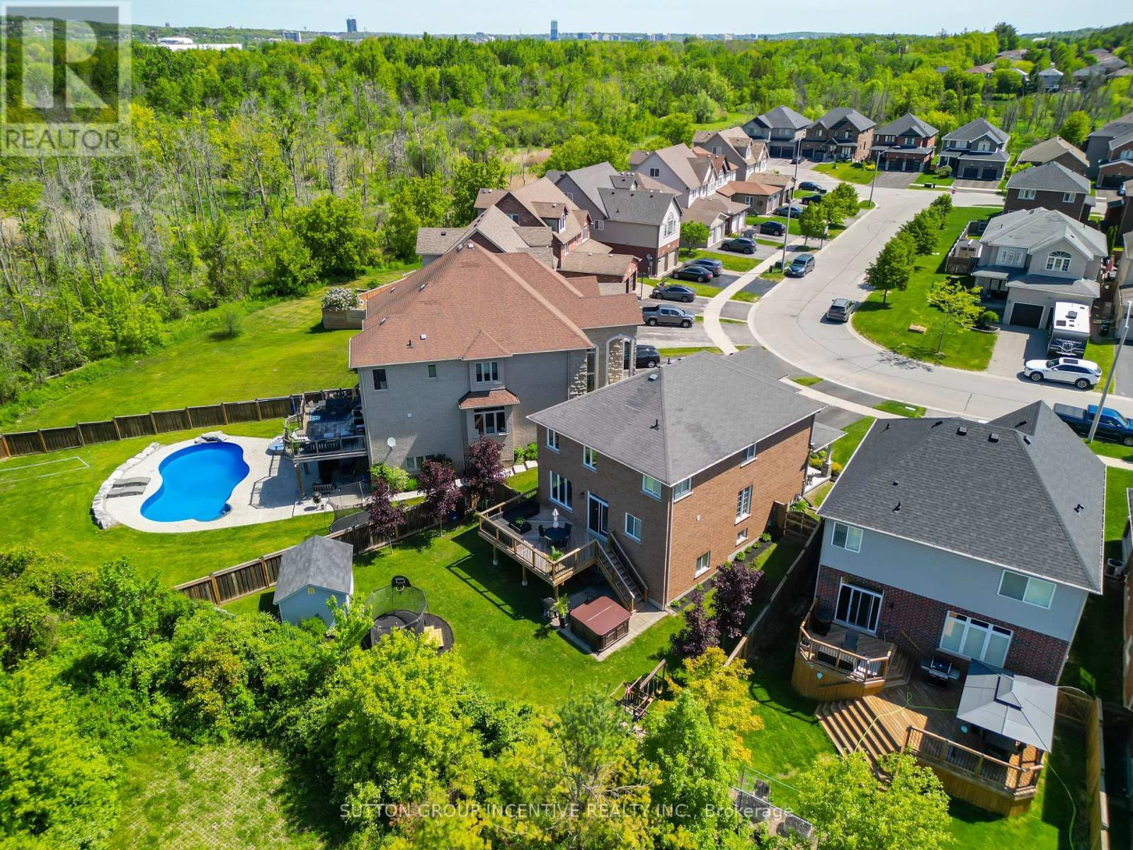 18 Graihawk Drive, Barrie, ON