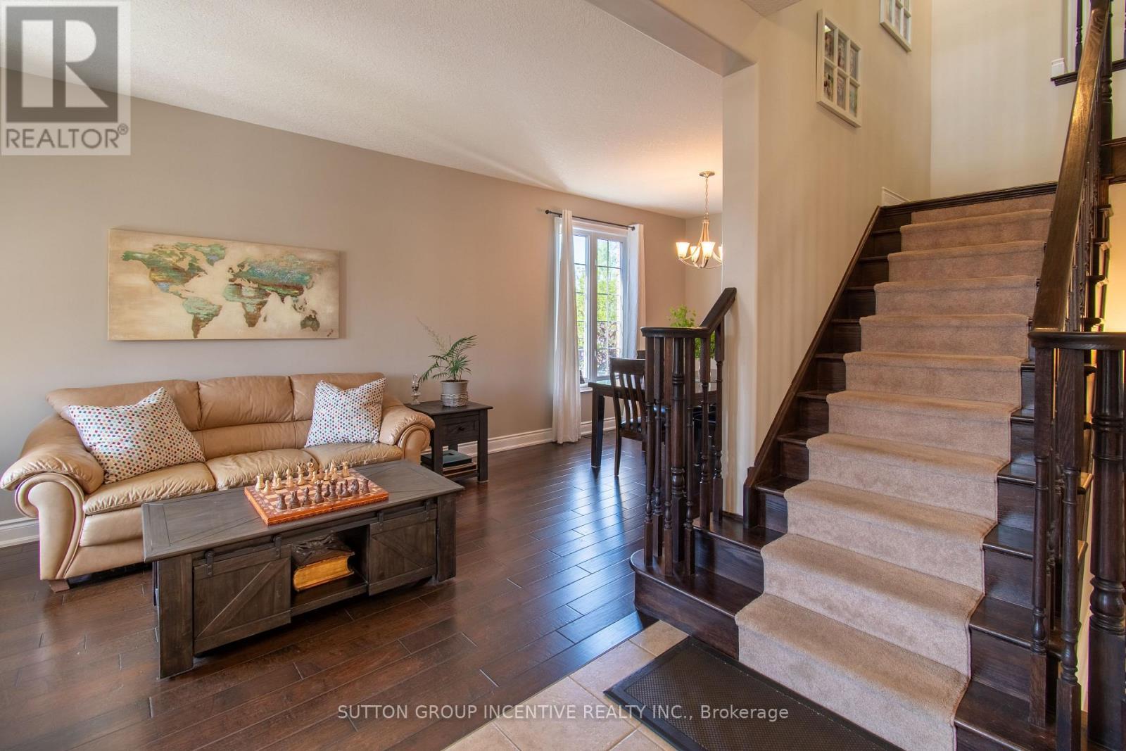 18 Graihawk Drive, Barrie, ON