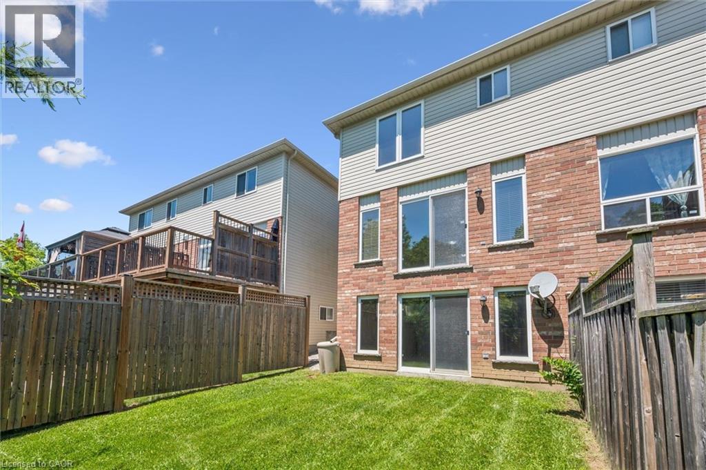 86 Upper Mercer Street, Kitchener, ON