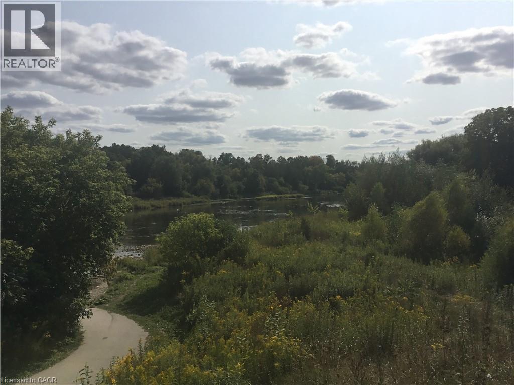 86 Upper Mercer Street, Kitchener, ON