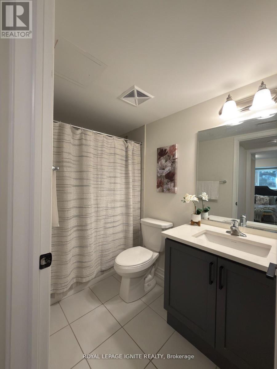 119 - 1081 Danforth Road, Toronto, ON - Indoor Photo Showing Bathroom