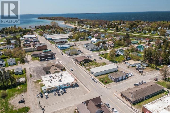 182 & 184 Main St, Thessalon, ON