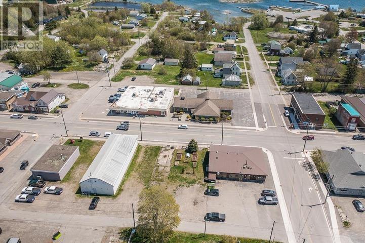 182 & 184 Main St, Thessalon, ON