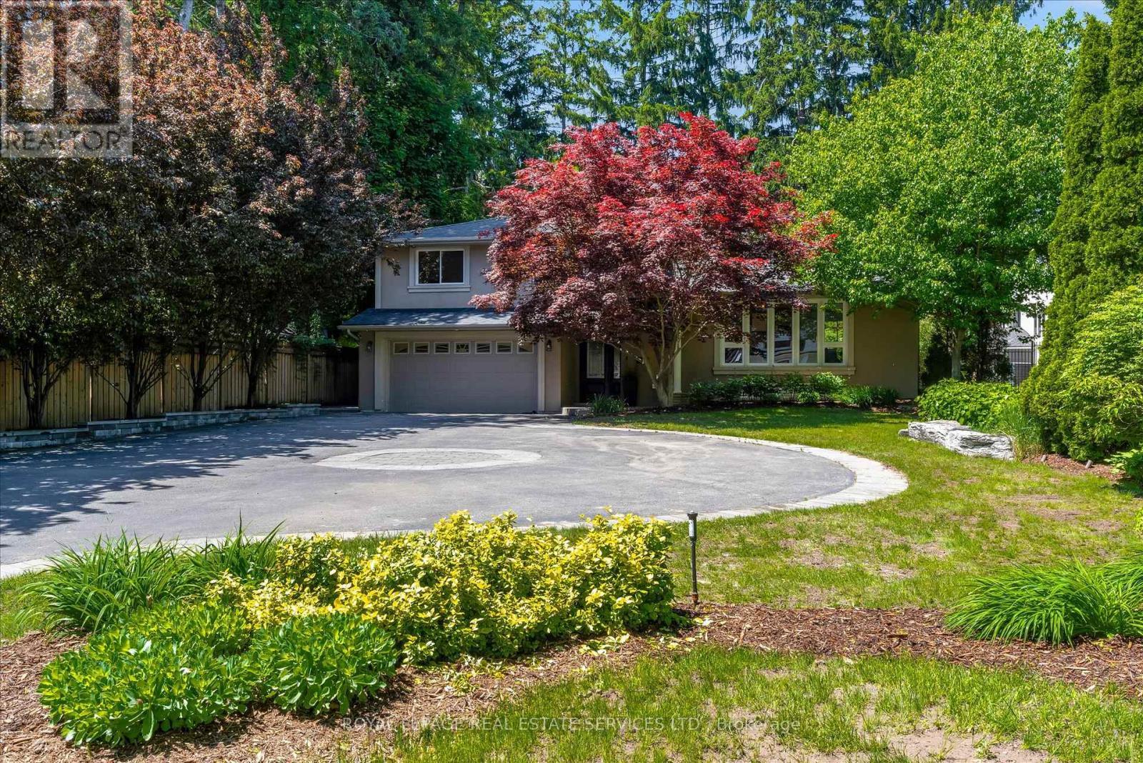 4163 Lakeshore Road, Burlington, ON - Outdoor