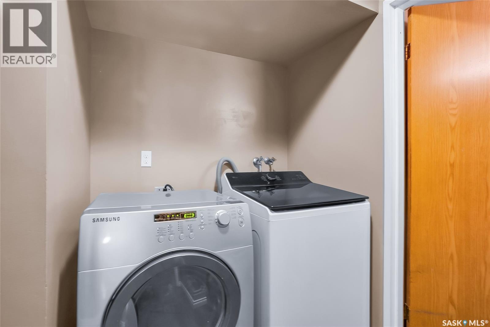 612 310 Stillwater Drive, Saskatoon, SK - Indoor Photo Showing Laundry Room