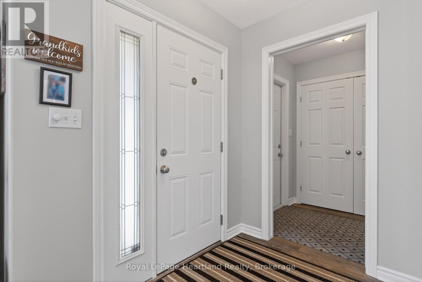 86 Huron Street W, South Huron (Exeter), ON - Indoor Photo Showing Other Room