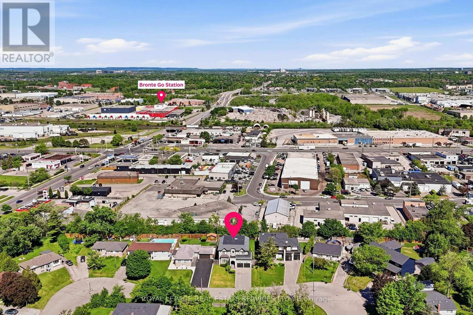 584 Weynway Court, Oakville, ON - Outdoor With View