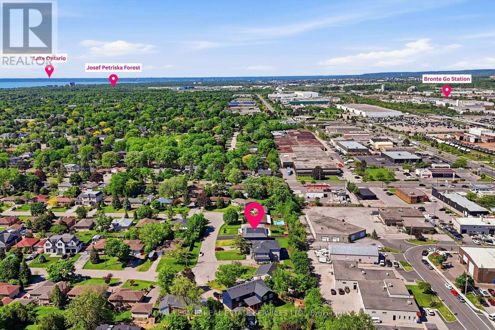 584 Weynway Court, Oakville, ON - Outdoor With View