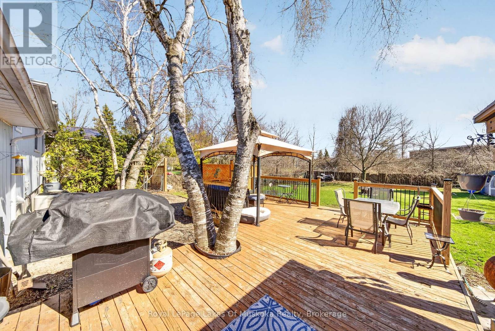 271 Lakeland Crescent, Brock (Beaverton), ON - Outdoor With Deck Patio Veranda