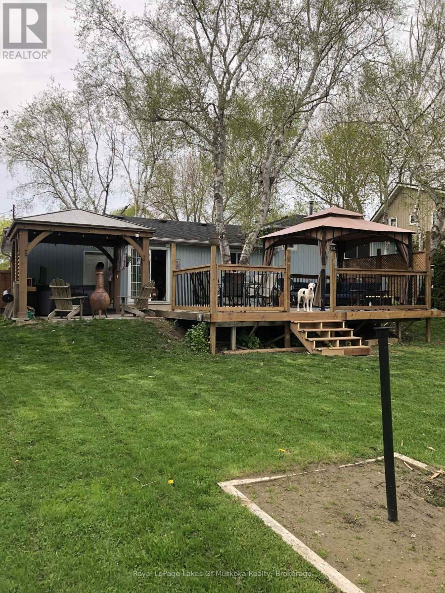271 Lakeland Crescent, Brock (Beaverton), ON - Outdoor With Deck Patio Veranda