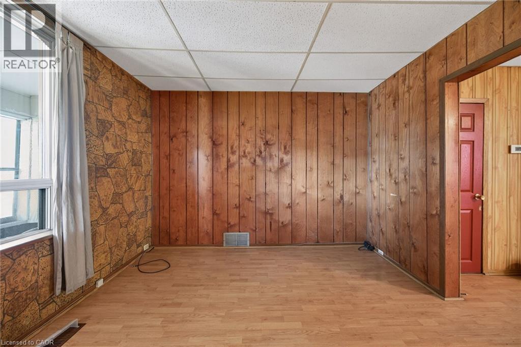 13 Brant Street, Hamilton, ON - Indoor Photo Showing Other Room