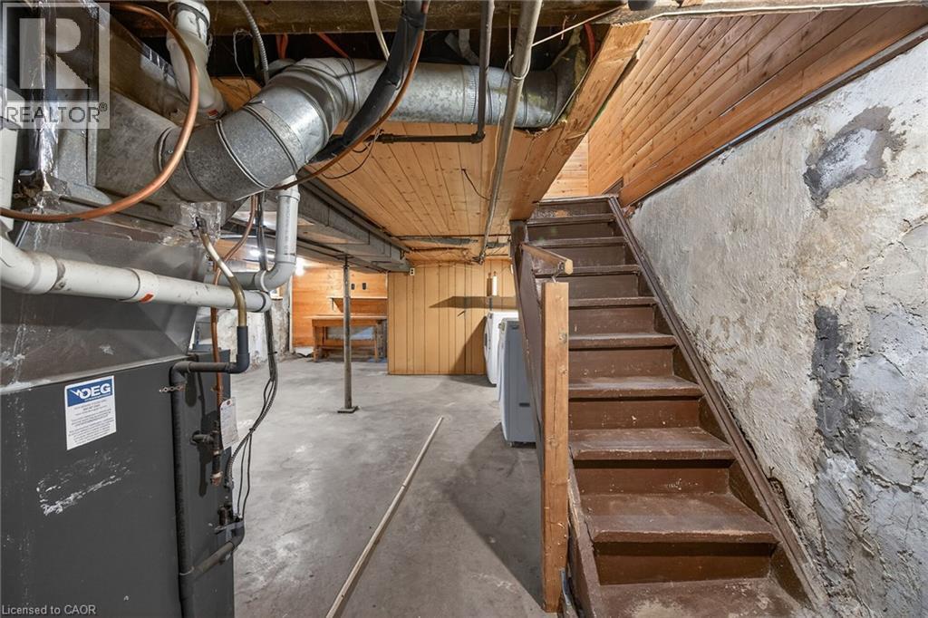 13 Brant Street, Hamilton, ON - Indoor Photo Showing Basement
