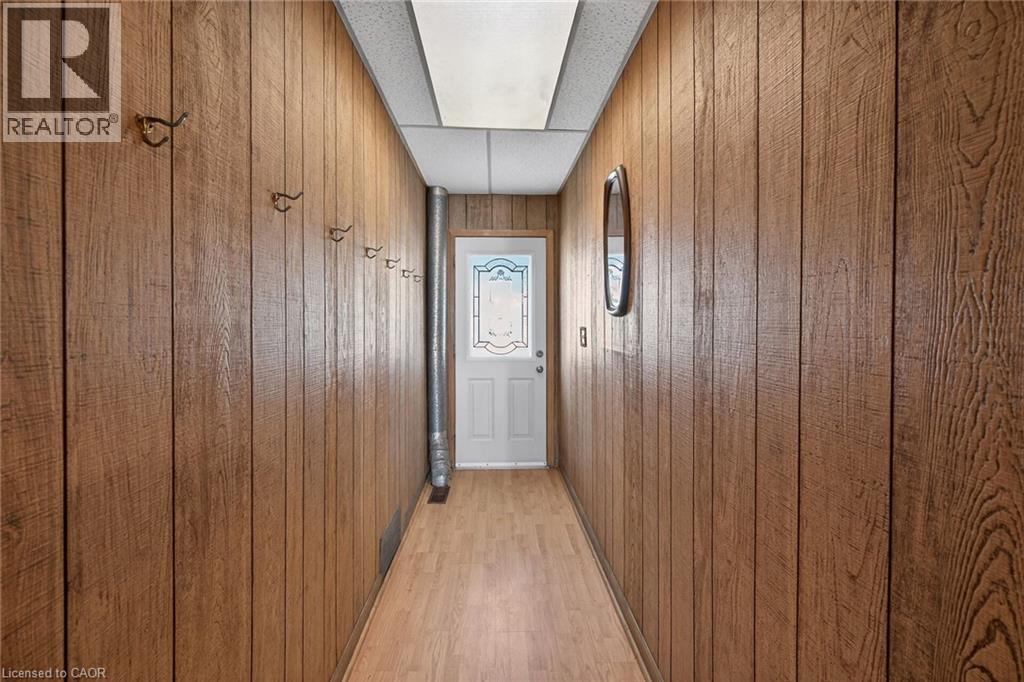 13 Brant Street, Hamilton, ON - Indoor Photo Showing Other Room