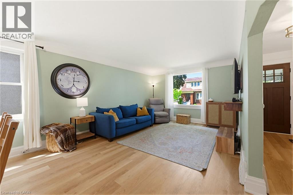 124 Campbell Avenue, Hamilton, ON