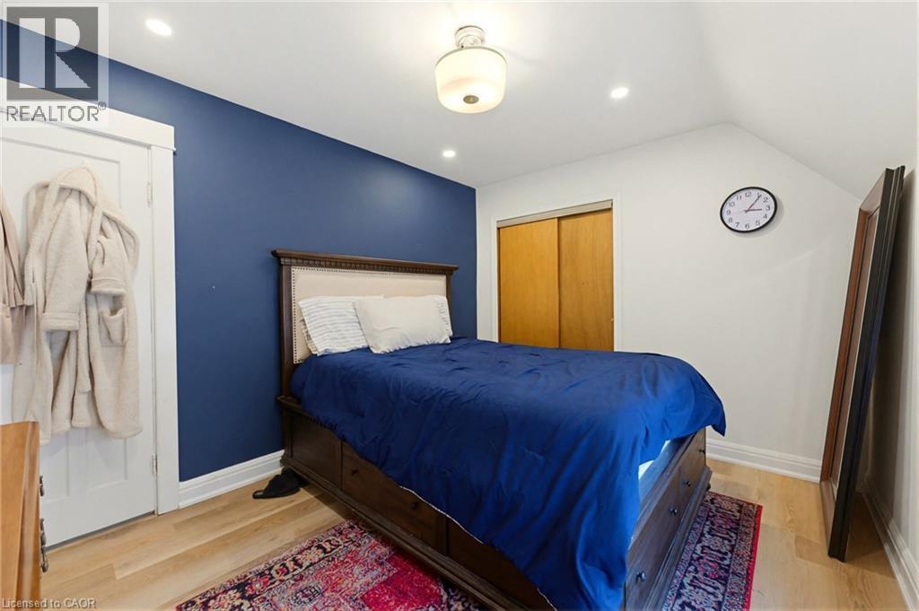 124 Campbell Avenue, Hamilton, ON