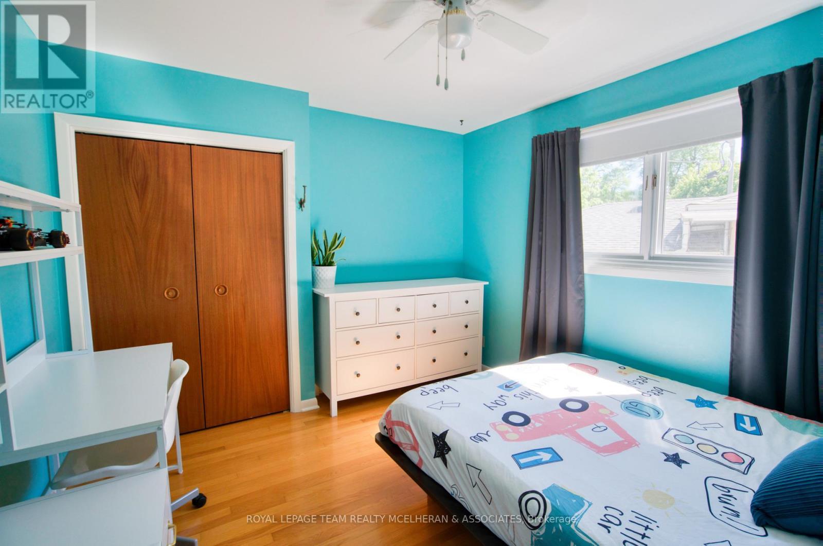 655 Browning Avenue, Ottawa, ON - Indoor Photo Showing Bedroom