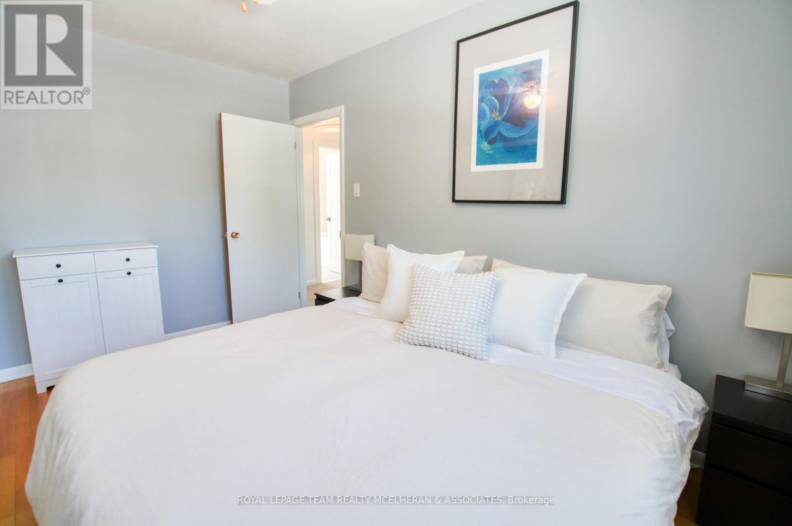 655 Browning Avenue, Ottawa, ON - Indoor Photo Showing Bedroom