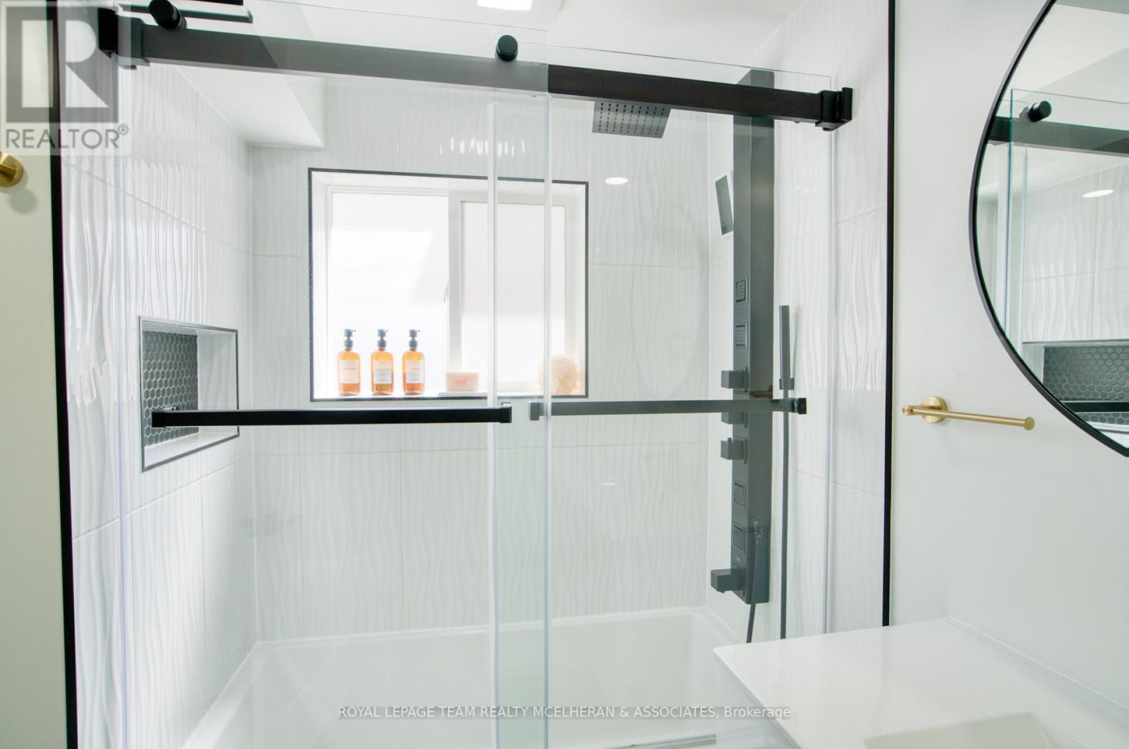 655 Browning Avenue, Ottawa, ON - Indoor